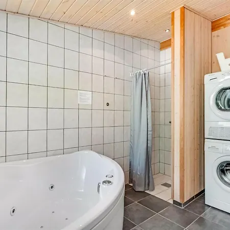 Prázdninový dům Nakke - 900m From The Sea By Interhome *