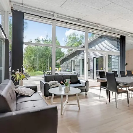 Nakke - 900m From The Sea By Interhome *